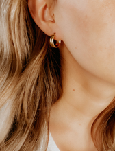 Load image into Gallery viewer, Loop around gold mini hoop earrings