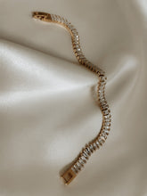 Load image into Gallery viewer, City Lights Bracelet