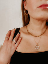 Load image into Gallery viewer, PAULINA NECKLACE