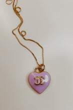 Load image into Gallery viewer, Queen of Hearts necklace